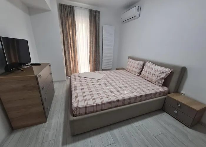 Апартаменты Apartament Moghioros Park Dum1 *