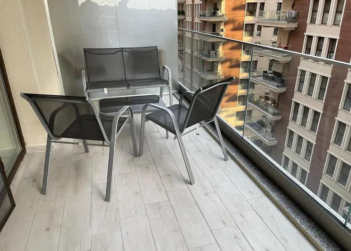 Апартаменты Apartament Moghioros Park Dum1
