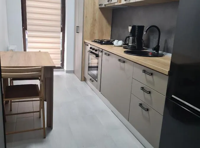 Апартаменты Apartament Moghioros Park Dum1 *