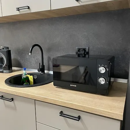 Apartament Moghioros Park Dum1 Готель Бухарест